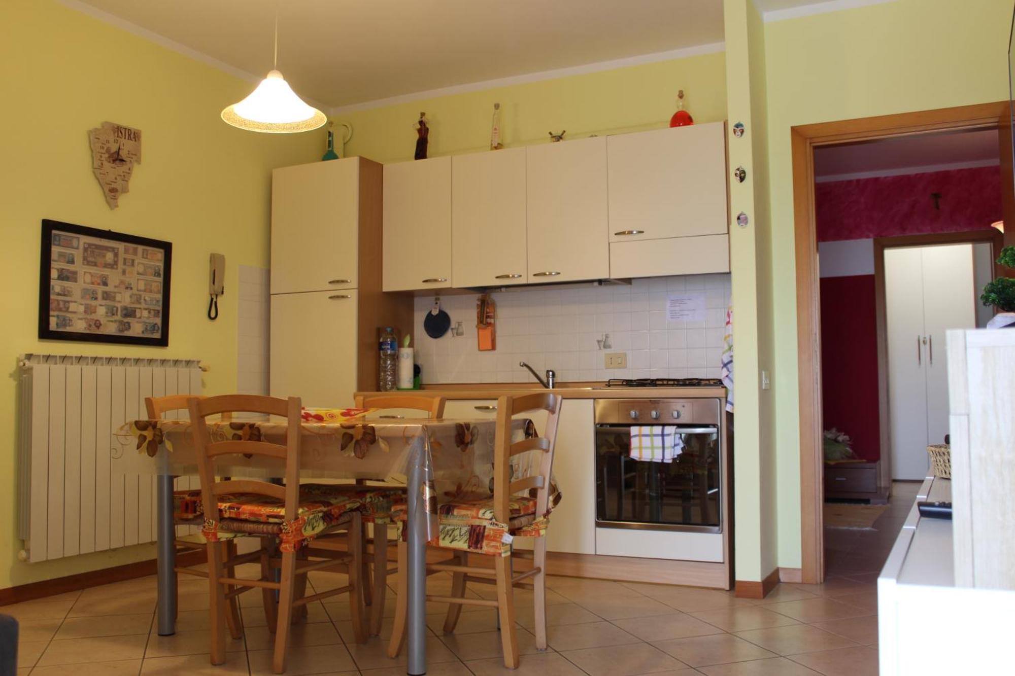 Casa Arcobaleno On Via Francigena Apartment Гамбаси Терме Екстериор снимка