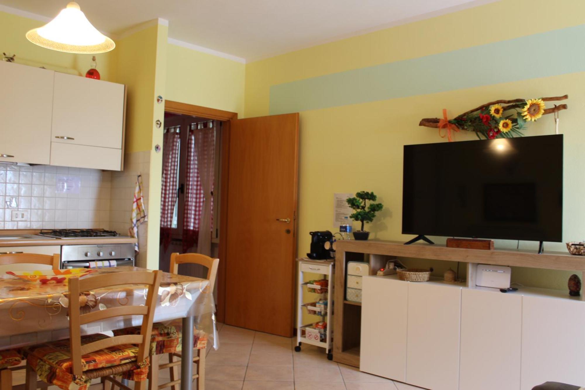 Casa Arcobaleno On Via Francigena Apartment Гамбаси Терме Екстериор снимка